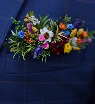 Pocket Square Boutonniere Flowers