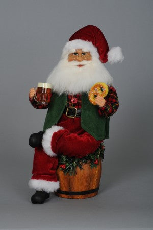 Tabletop Santa holding beer and pretzel