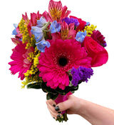 Bright Flower Clutch bouquet 