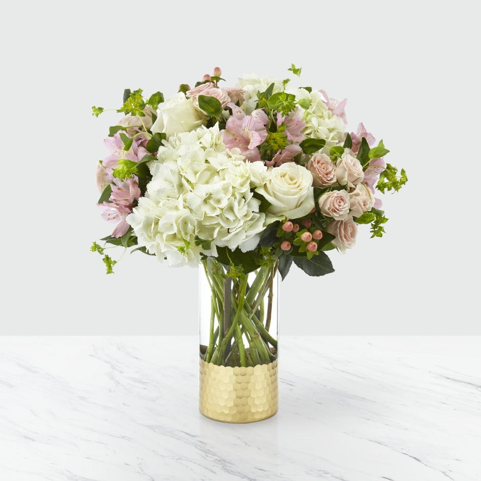 Simply Gorgeous Bouquet Deluxe